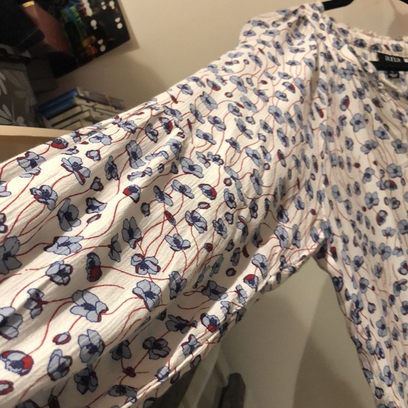 A.N.A. Boho floral print blouse Size L. New. - Picture 5 of 6